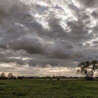 Indomet pronostica campo nuboso y viento cálido