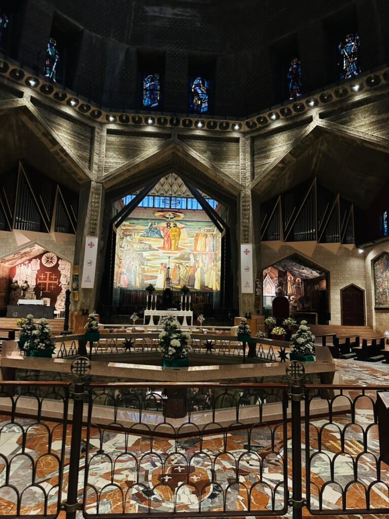 Visita a la Iglesia de la Anunciación en Nazaret: Un viaje espiritual y cultural