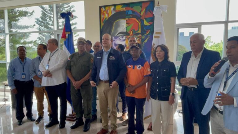 Alcalde de Santiago atribuye inundaciones a obstrucción y promete medidas para evitar nuevos incidentes