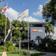 MOPC realiza operativo de limpieza en el centro INAIPI La Bombita de Azua