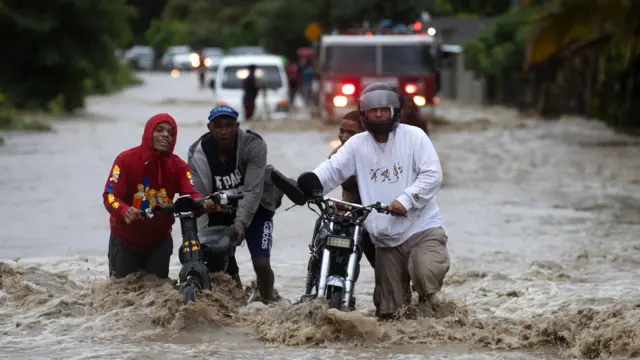 Alertan de posibles inundaciones en los próximos cinco días, más un frente frío