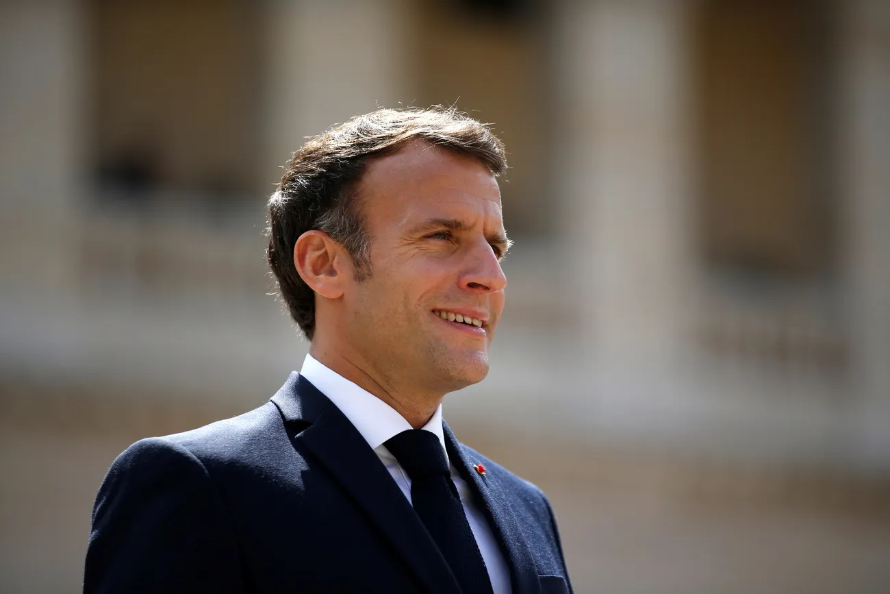 Macron apela al combate contra el antisemitismo tras el presunto atentado de Manchester