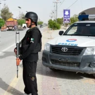 Al menos 6 policías, 5 presuntos insurgentes y un civil mueren en un ataque en Pakistán