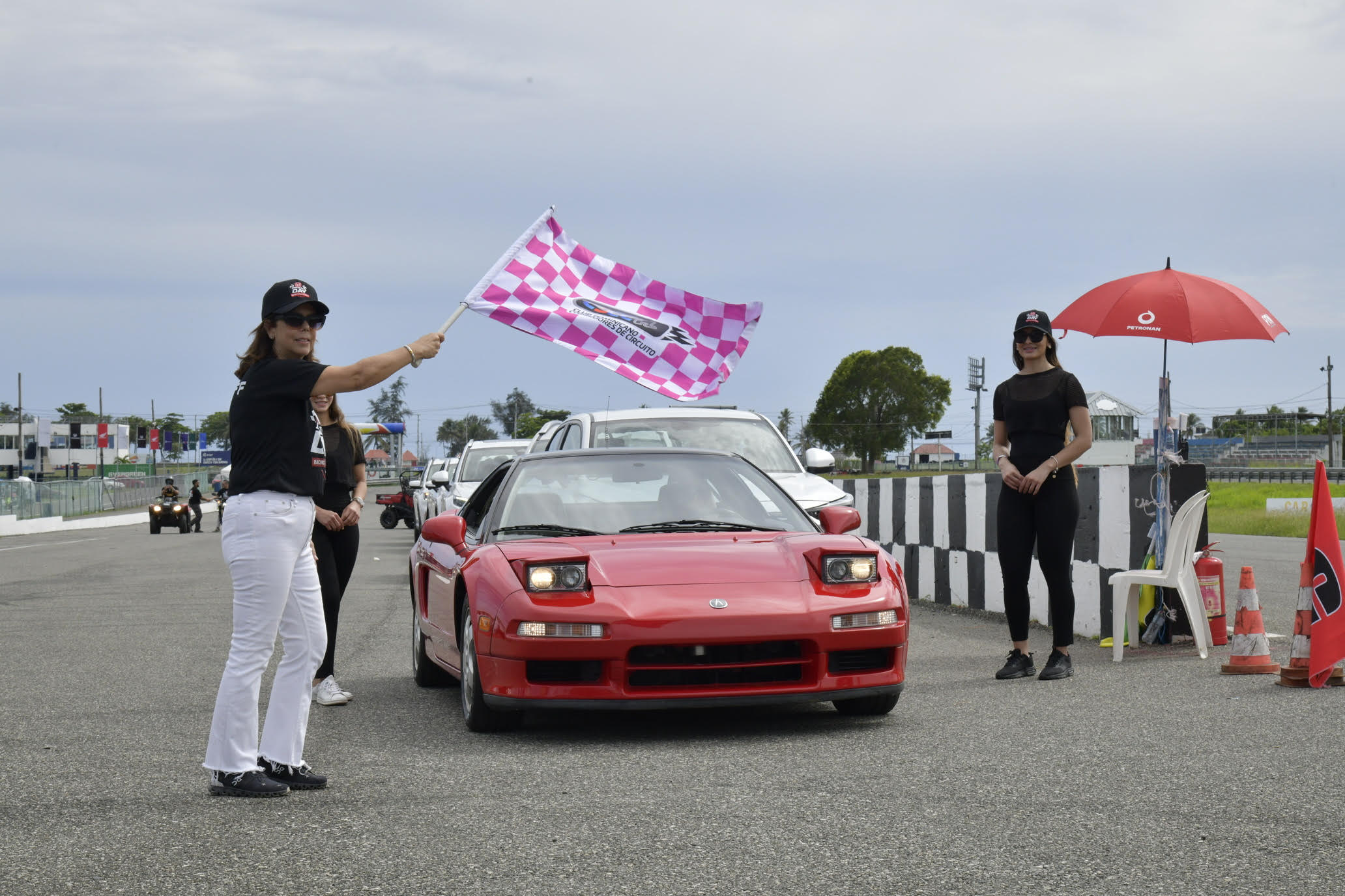 Honda Day 2025 reconoce a figuras destacadas del sector en el Autódromo de las Américas