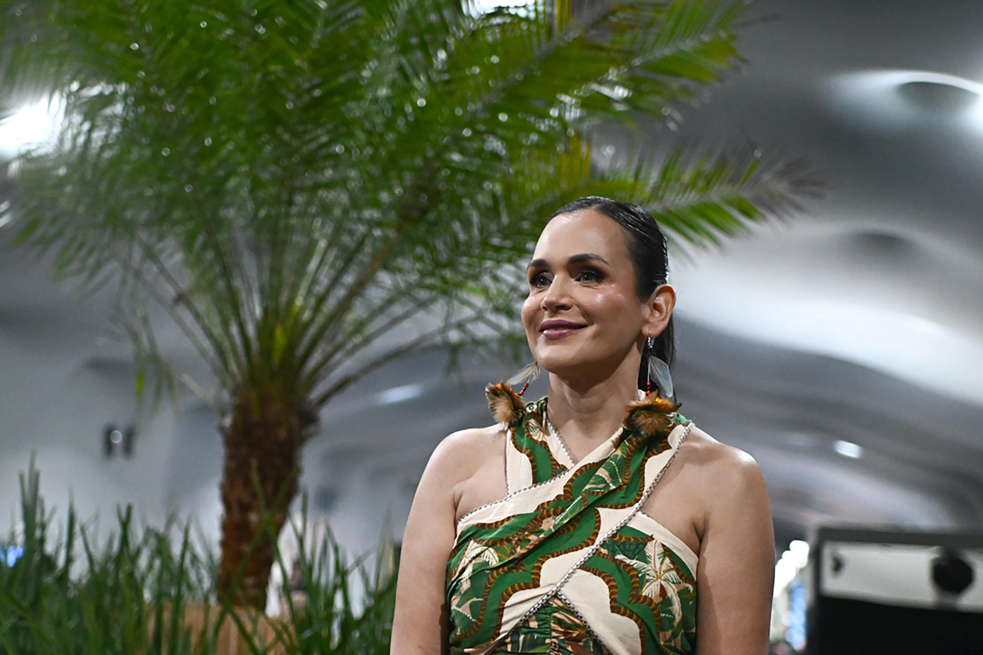 Ministra de Ambiente de Ecuador: "Poner plazos al fin de los hidrocarburos es inviable"