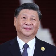 Xi expresa condolencias por las víctimas del incendio en Hong Kong con al menos 13 muertos