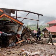 Ascienden a 174 los muertos por las inundaciones en Indonesia