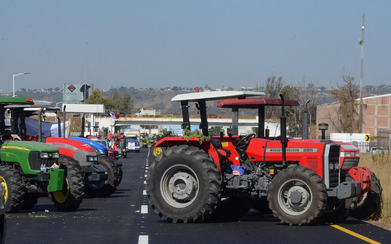 El Gobierno de México llama a productores y agricultores al diálogo para evitar bloqueos