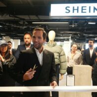 Shein abre primera tienda física en París pese a fuerte polémica por su modelo de negocio