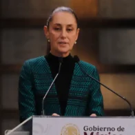 Perú declara "persona non grata" a la presidenta de México