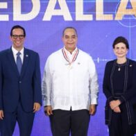 Vicepresidenta entrega Premio Nacional a la Calidad en el Sector Público: MIREX obtiene máximo galardón