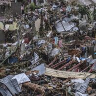 Al menos 52 fallecidos y 13 desaparecidos por el impacto del tifón Kalmaegi en Filipinas