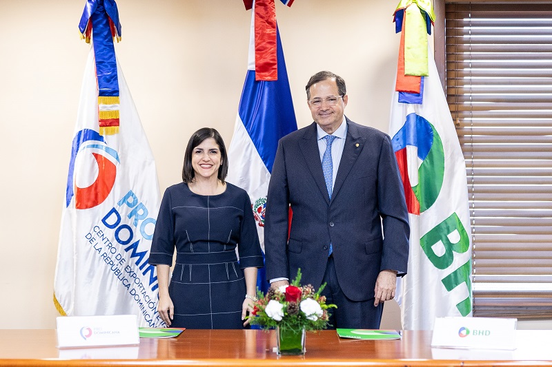 ​Banco BHD y ProDominicana firman acuerdo para impulsar pymes lideradas por mujeres