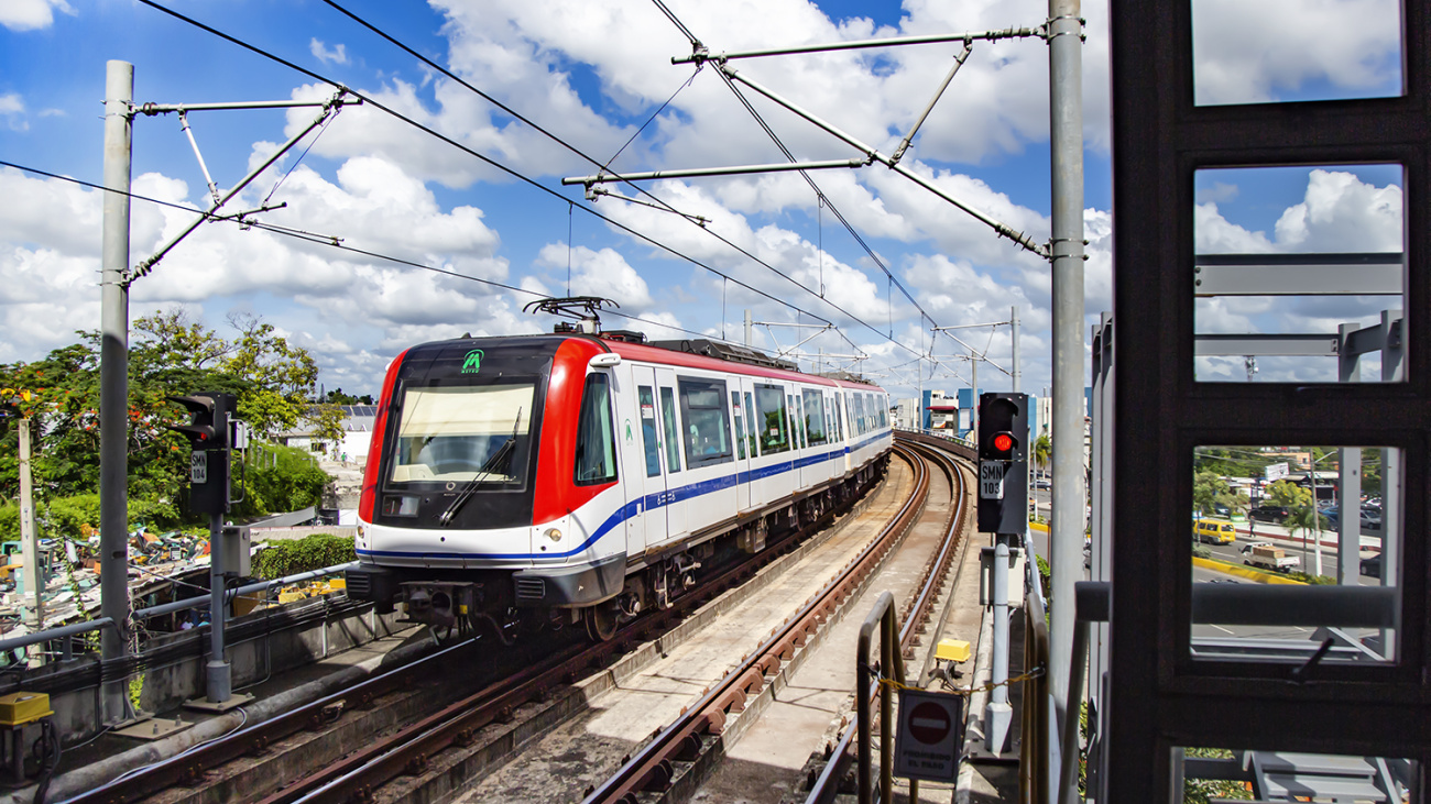 Falla eléctrica interrumpe el servicio en tramo de la Línea 1 del Metro de Santo Domingo