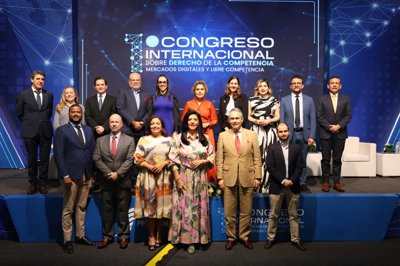 Cierre del Primer Congreso Internacional sobre Derecho de la Competencia, Mercados Digitales y Libre Competencia.