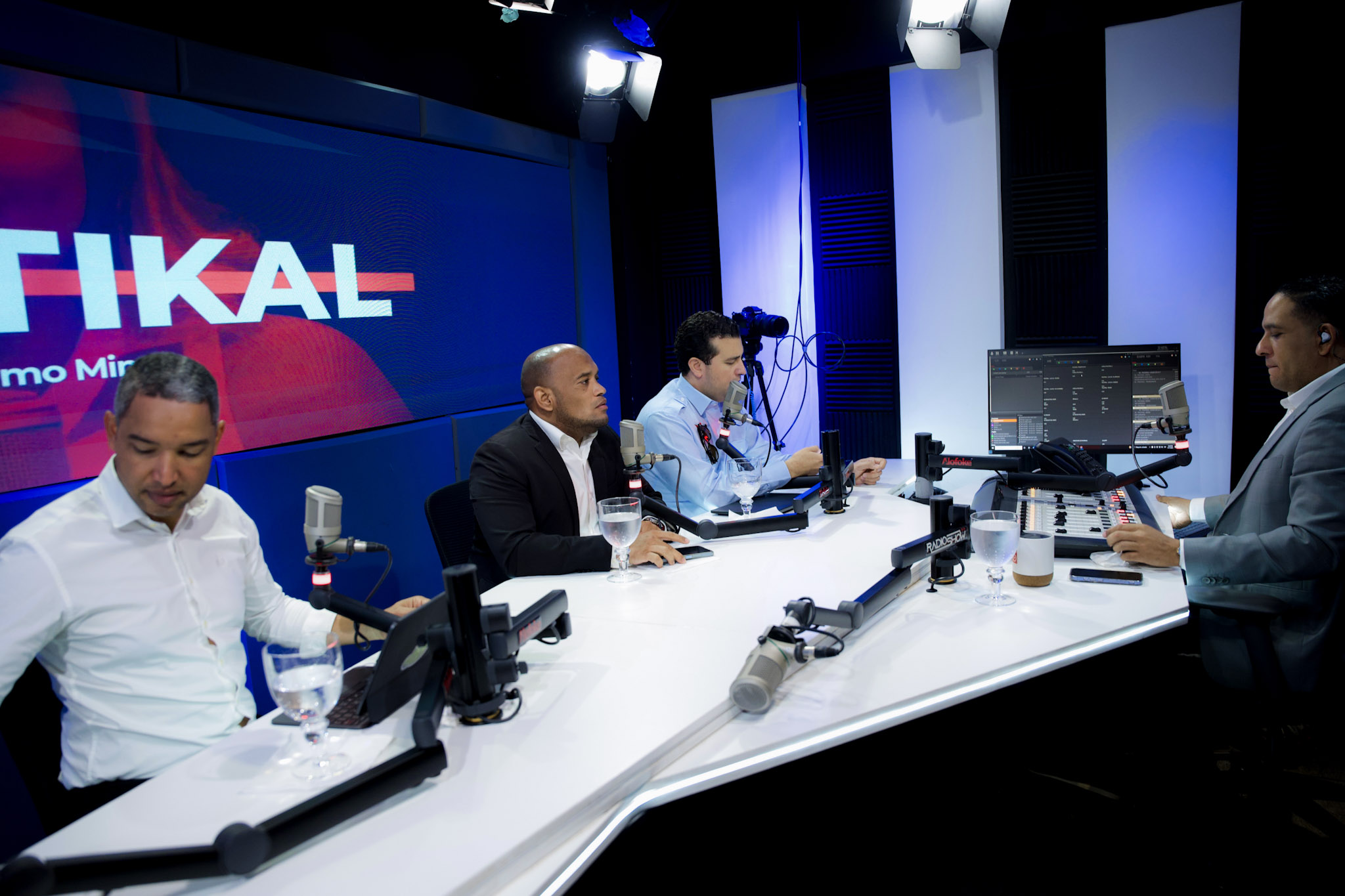 Propuesta de condicionar los subsidios sociales genera tensión en Politikal
