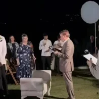Wally Brewster aclara que boda entre dos estadounidenses en Santiago fue una ceremonia simbólica