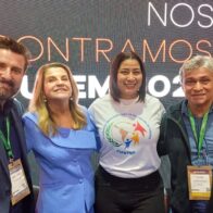 FIPETUR y FESTURIS celebraron la primera década del "Árbol de la Integración"