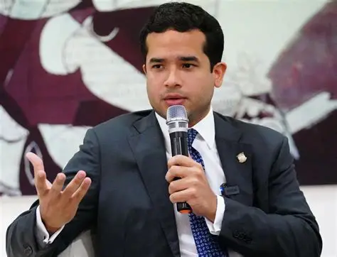 Sindicalistas se suman a propuesta de Omar Fernández; piden menos impuestos a salarios