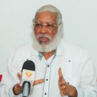 Juan Hubieres denuncia colapso de servicio en el hospital municipal de Bayaguana, Monte Plata