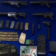 DNCD y MP ocupan más de 5,000 gramos de presunta cocaína y arsenal de armas en SDE