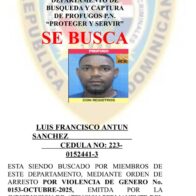 Policía Nacional activa búsqueda de hombre prófugo acusado de violencia de género en el Distrito Nacional