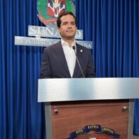 Omar Fernández somete resolución que solicita al presidente instruir la indexación de impuestos a salarios de más 700 mil trabajadores
