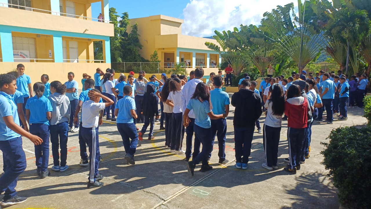 Regional 03 Azua realiza Simulacro Nacional de Evacuación por Terremoto 2025