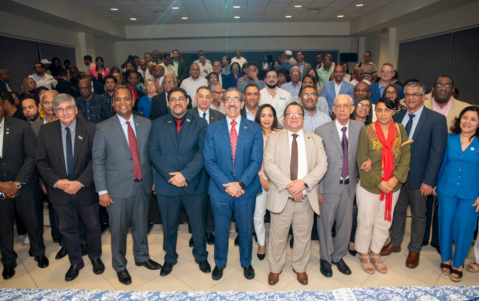 Asjana David recibe en la UASD el apoyo de maestros de la Facultad de Ingeniería y Arquitectura