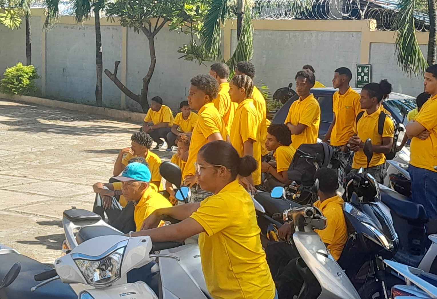 Regional 03 Azua realiza simulacro de evacuación con estudiantes de PREPARA