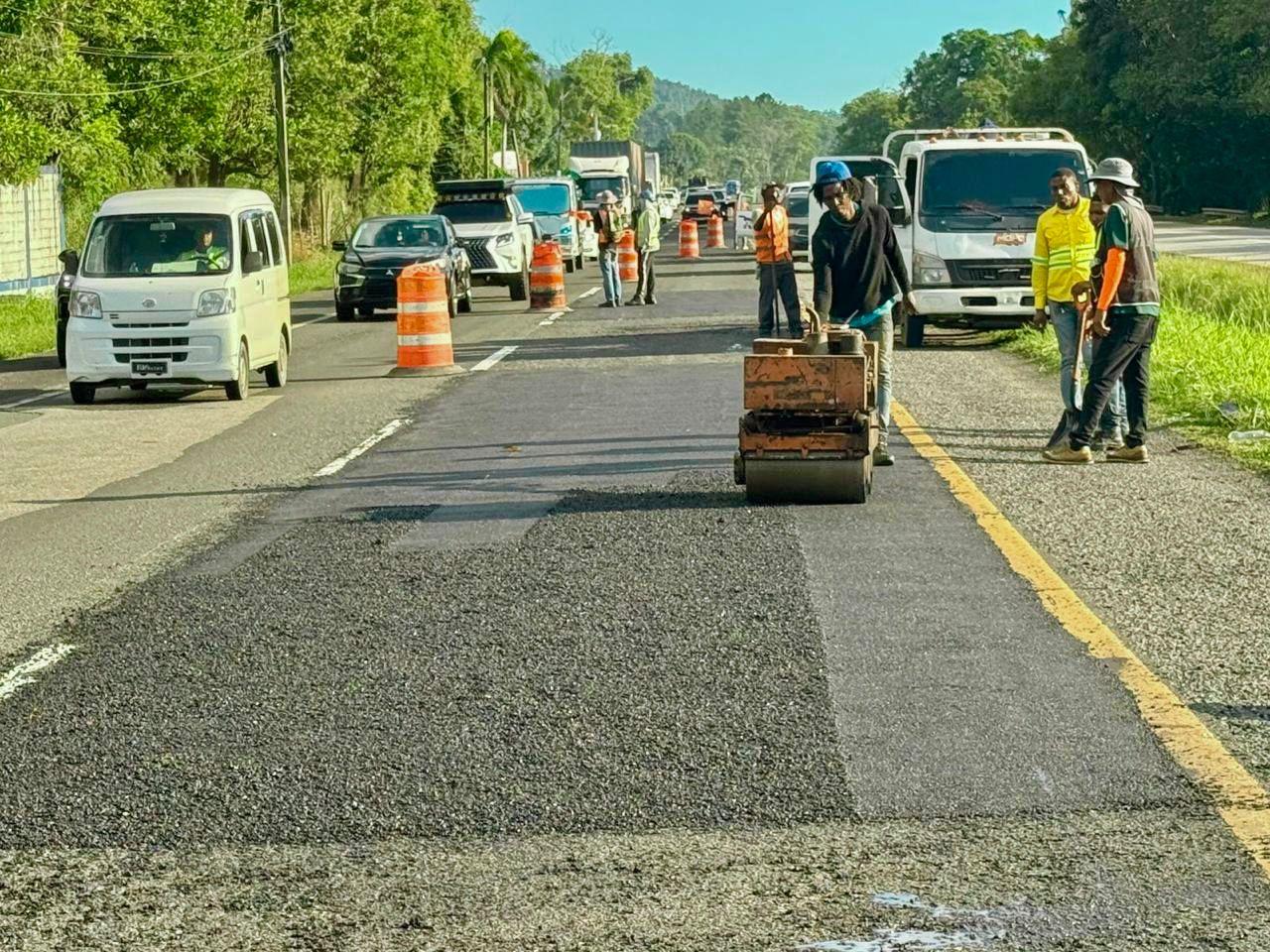 MOPC ejecuta plan de bacheo en el Gran Santo Domingo tras daños por las lluvias