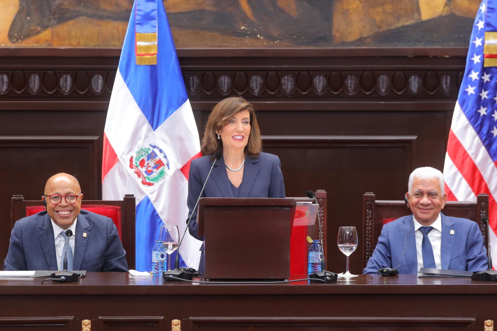 Gobernadora de Nueva York se va de RD “con ganas de volver” y valora importantes acuerdos de cooperación ambiental y cultural