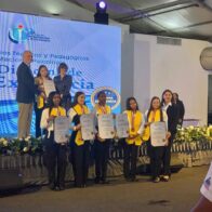 Estudiantes meritorias de Azua reciben el galardón “Diploma de Máxima Excelencia”