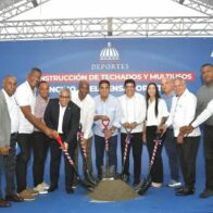 Ministerio de Deportes deja iniciados trabajos de 11 techados multiusos en SDE con inversión de RD$300 millones