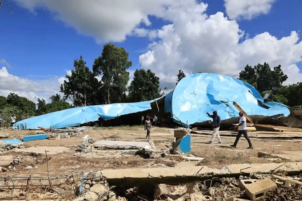 Fuerza del Pueblo: “El colapso del tanque del INAPA en Consuelo evidencia inversiones sin planificación, sin diseño y sin mantenimiento”