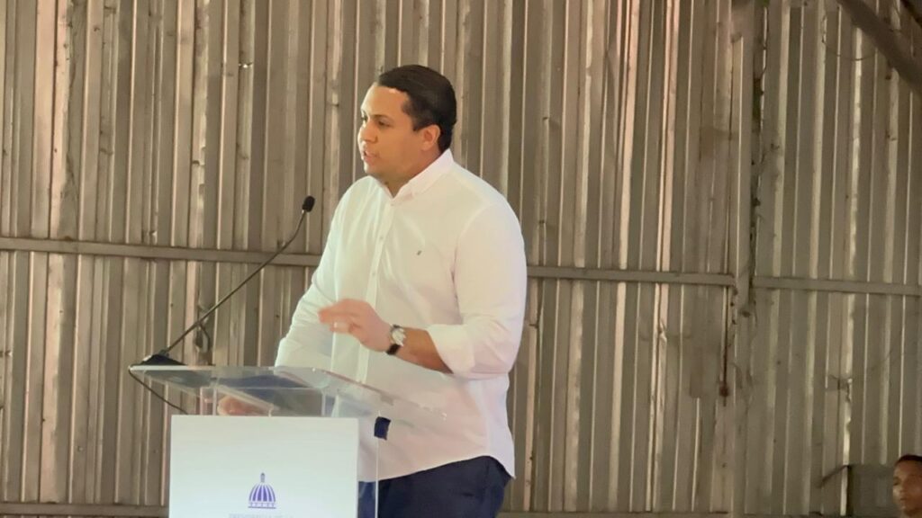 Director del Programa Oportunidad 14-24 destaca impacto de la educación durante inauguración de nuevo centro en Cienfuegos