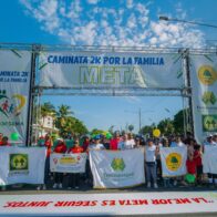 Coopsema y Fencoopsegud realizan exitosa caminata por la familia