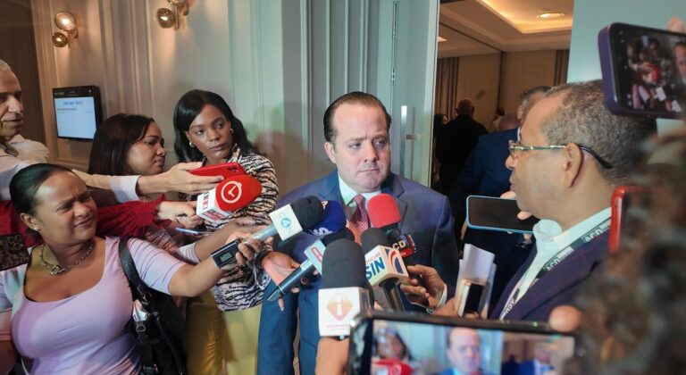 Paliza responde a cuestionamientos de Amnistía Internacional sobre políticas migratorias en hospitales