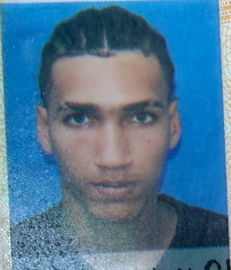Familiares exigen justicia tras muerte de joven de 18 años en incidente por deuda en Vista del Valle en SFM