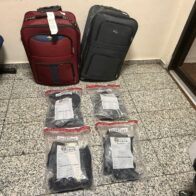 Detienen extranjera en el AILA con cuatro paquetes de presunta cocaína