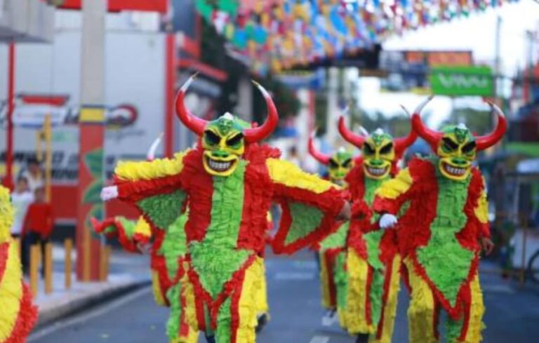 ¡Va el Carnaval en Salcedo! Autoridades anuncian medidas de seguridad reforzadas