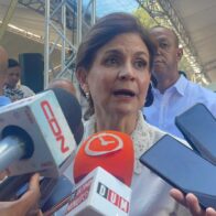 Vicepresidenta asegura Gobierno respeta independencia del TC, pero rechaza fallo que elimina sanciones internas por relaciones entre personas del mismo sexo