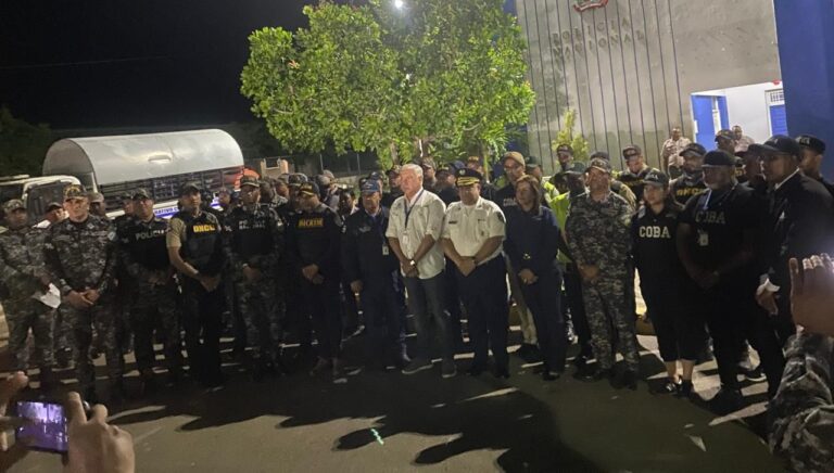 Ejecutan Operativo 2.0 “Garantía de Paz” en Sánchez Ramírez, con 21 negocios intervenidos 9 | Noticias de hoy en República Dominicana Ejecutan Operativo 2.0 “Garantía de Paz” en Sánchez Ramírez, con 21 negocios intervenidos