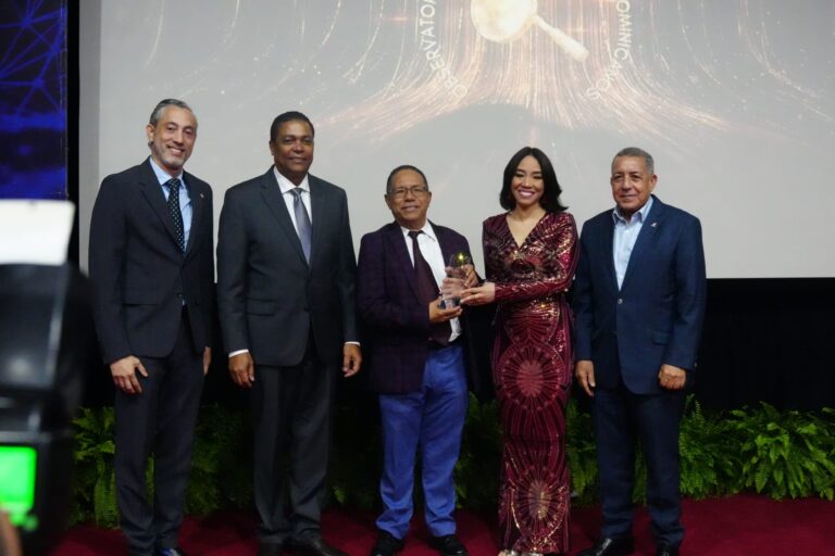 Celebran la octava edición del Premio Nacional de Periodismo Digital