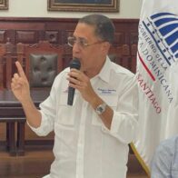 Director asegura que en Santiago Infraestructura Escolar trabajará “sin vacaciones” para completar 2,000 aulas antes de fin de año