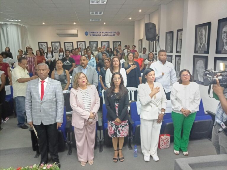 UASD realiza Panel Internacional por la Discapacidad “Me pongo en tus zapatos” para promover empatía e inclusión