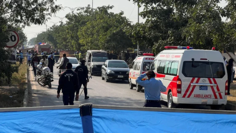Pakistán detiene a cuatro miembros del TTP por el atentado suicida en Islamabad