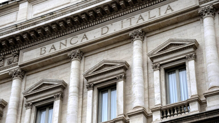 Italia aprueba una polémica enmienda sobre la pertenencia al Estado de las reservas de oro