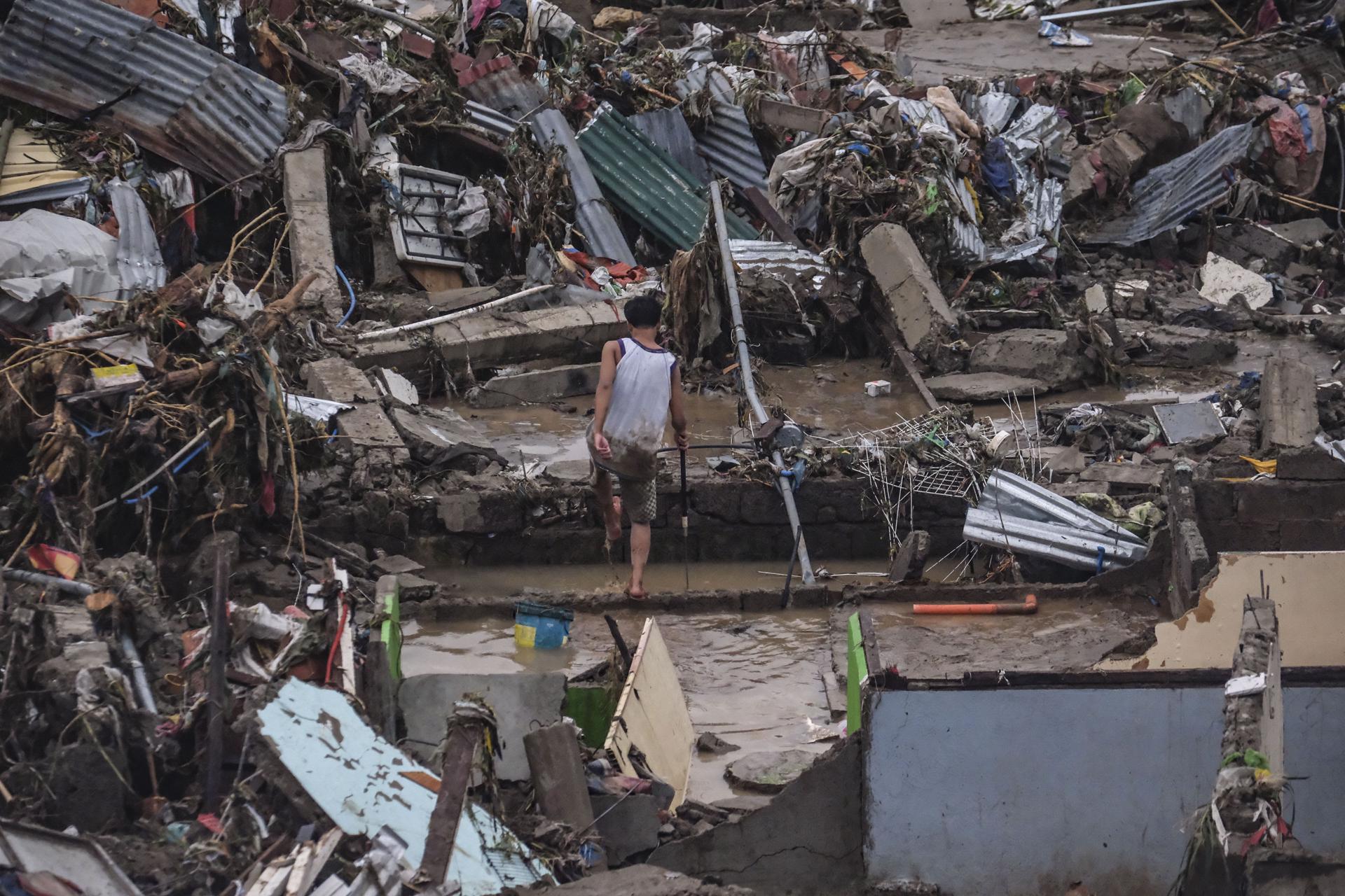 Provincia insular china emite una alerta por el tifón Kalmaegi tras su paso por Filipinas