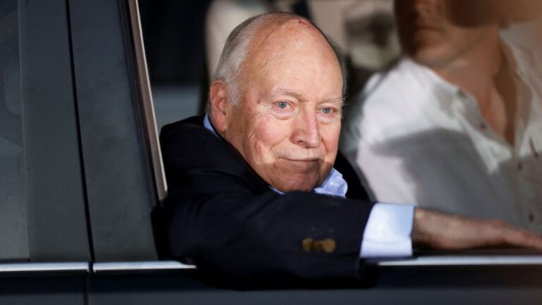 Muere Dick Cheney, arquitecto de la guerra de Irak y la invasión a Panamá